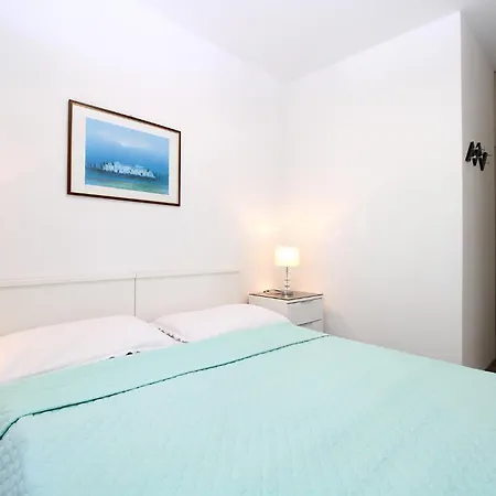 Appartement Viktorija 1828 *