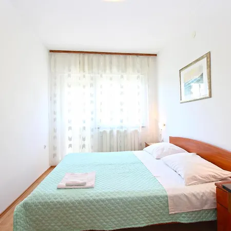 Appartement Viktorija 1828 *