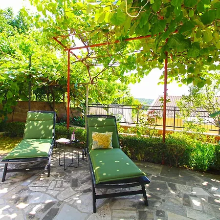 Viktorija 1828 Appartement Pula